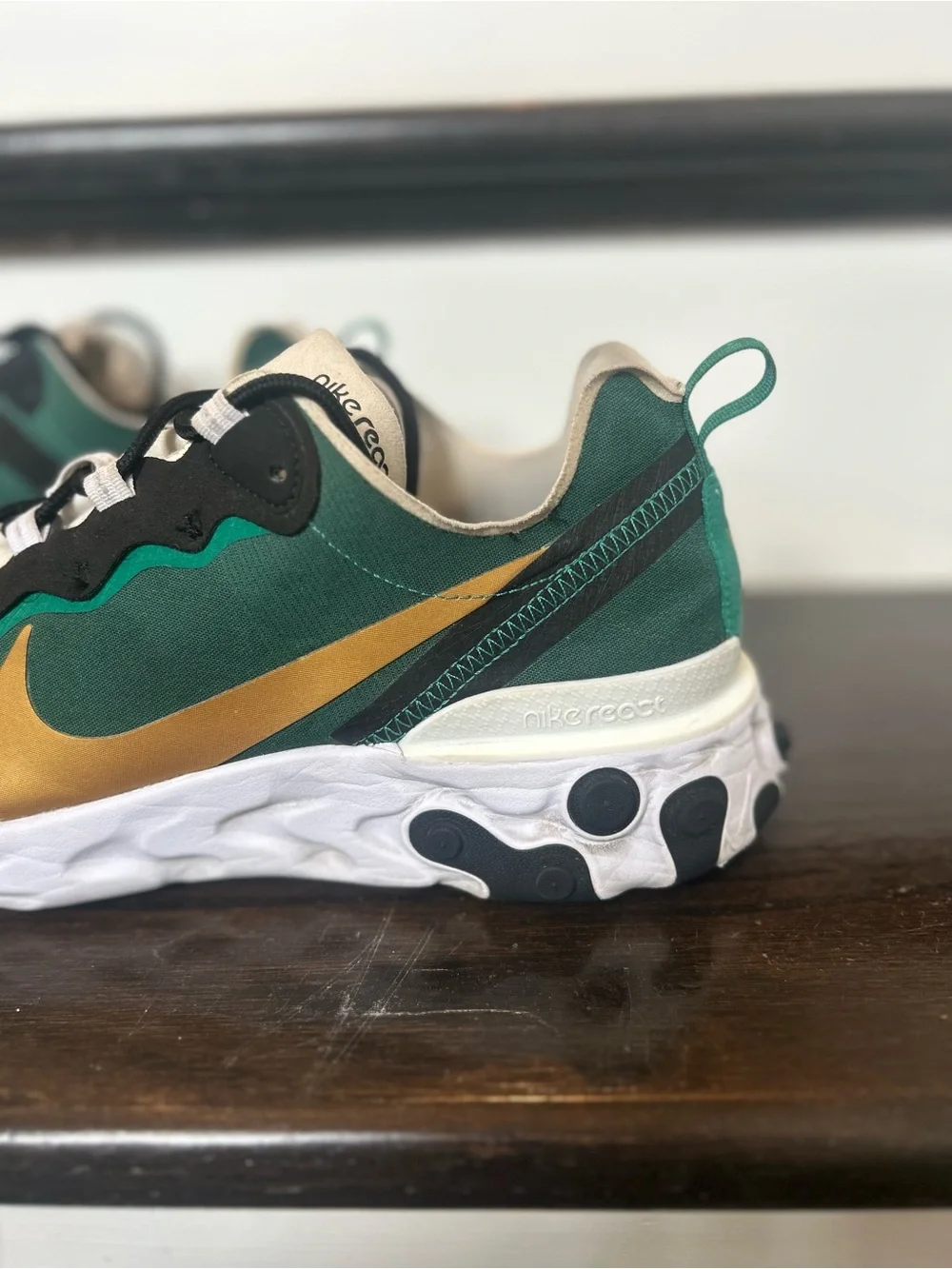 Nike react lucent